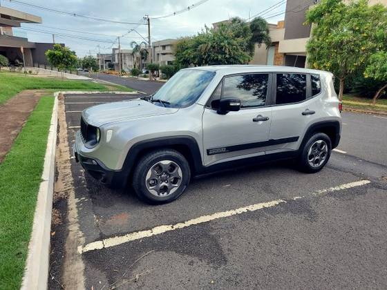 JEEP RENEGADE 1.8 16V FLEX SPORT 4P AUTOMÁTICO